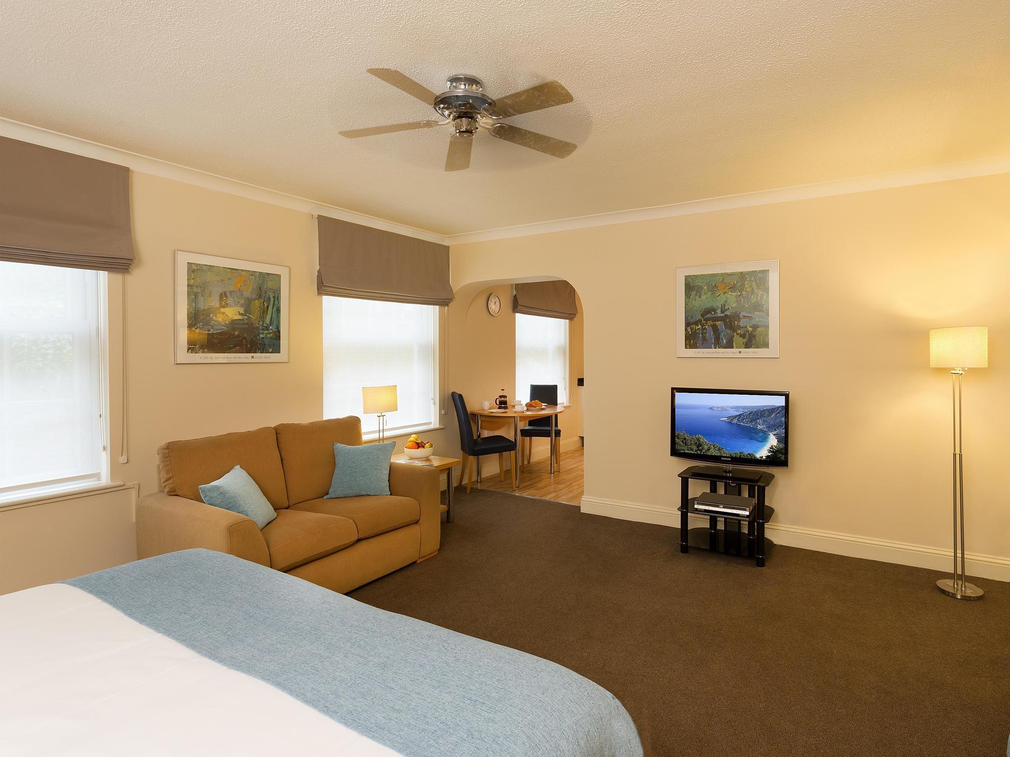 Saco Jersey - Merlin House Saint Helier Jersey Екстериор снимка